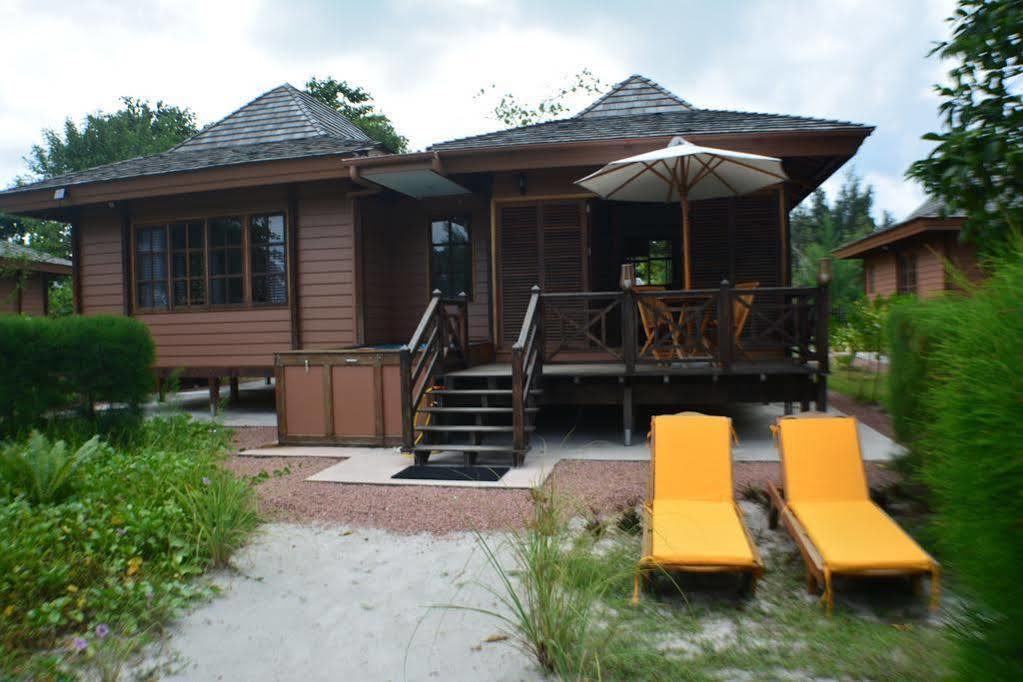 Willa Heliconia Grove Anse Volbert Village Zewnętrze zdjęcie