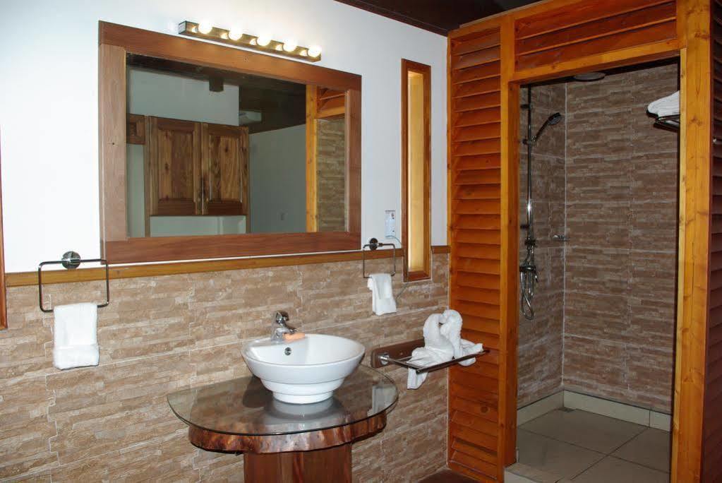 Willa Heliconia Grove Anse Volbert Village Zewnętrze zdjęcie